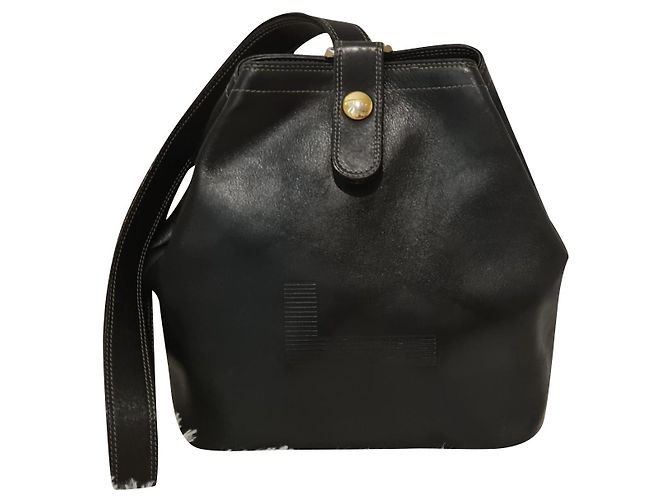 Bolsa Lancel Seal Azul Marinho de Couro