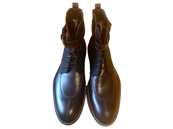 Louis Vuitton Boots Cognac