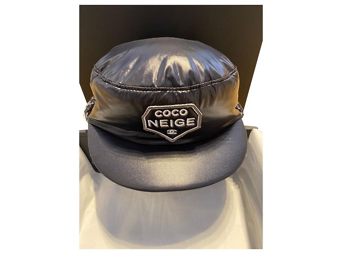 Chanel Chapka schwarz , Taille S. , Neuve