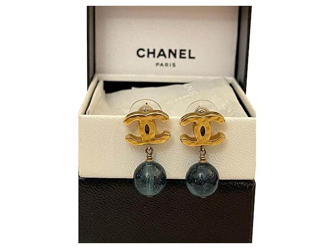 Chanel earrings Golden Metal  ref.439393
