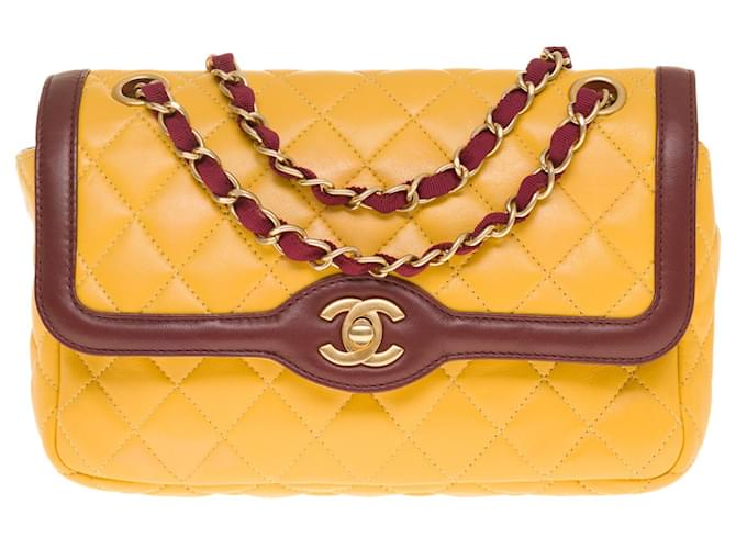 Superb Diana Chanel bag in yellow and brown two-tone lambskin with gold  metal trim, Leather ref.439542 - Joli Closet