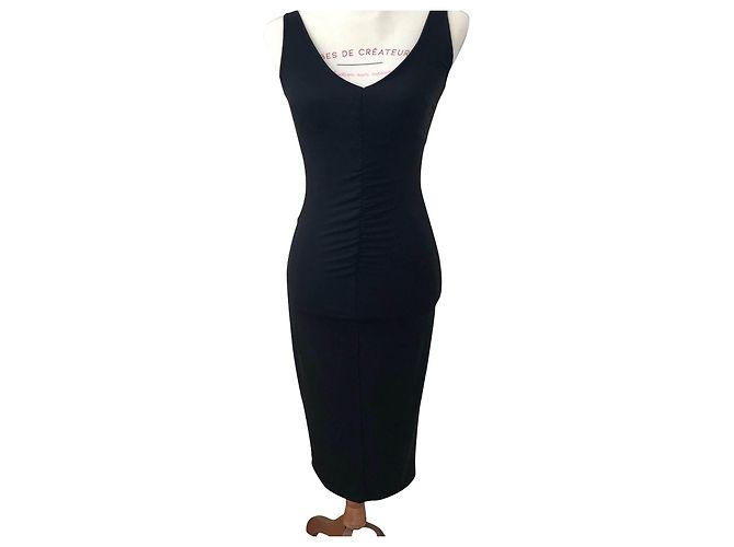 Autre Marque Isabel De Pedro Schwarzes Kleid