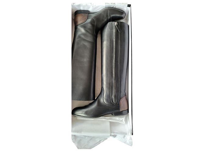 Chanel Riding Boots Black and Brown Leather Size 38 Multiple colors