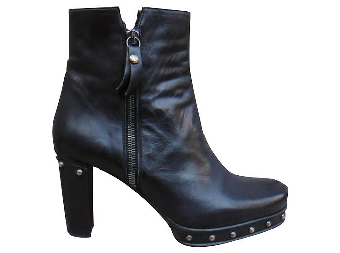Stuart Weitzman p boots 37 Black