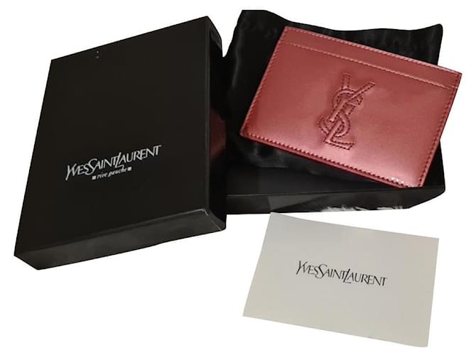 Yves Saint Laurent Bourses, portefeuilles, cas Rose 