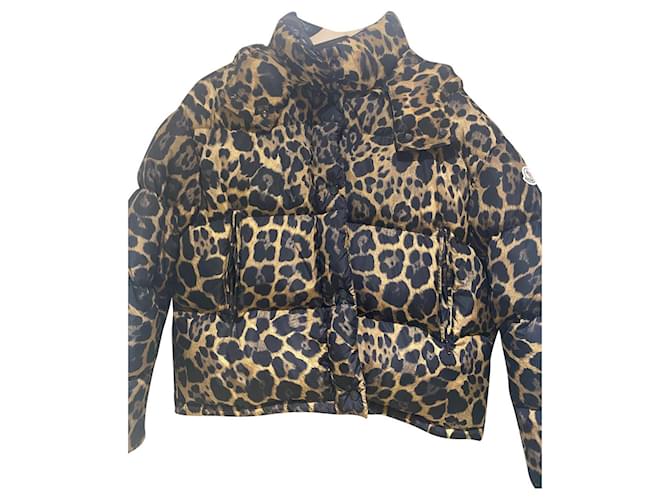 Moncler Coats, Outerwear Leopard print  ref.442223