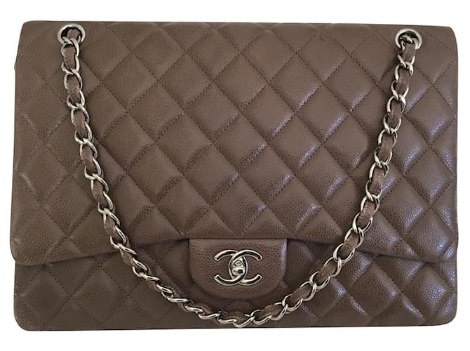 Timeless Chanel jumbo bag Taupe Couro  ref.442503