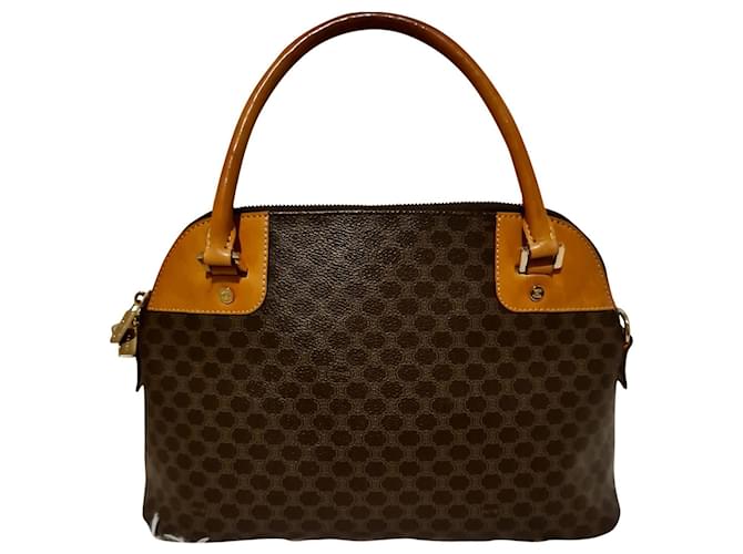 Céline Handbags Brown Cloth  ref.443958