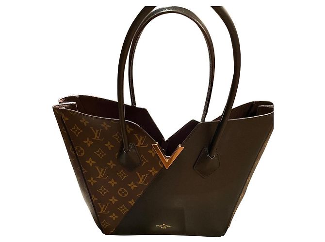 Borsa Louis Vuitton in pelle nera Nero