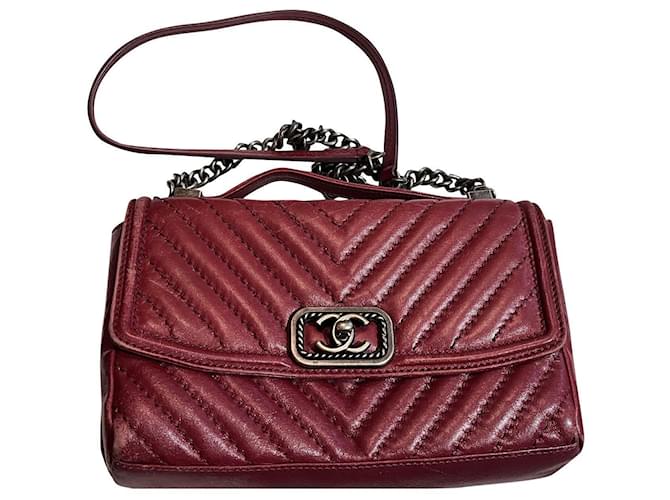 Timeless Chanel Classic Red Leather  ref.444972