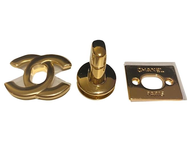 CHIUSURA ORIGINALE CHANEL CC ( SAC SENZA TEMPO ) Gold hardware Acciaio  ref.486382