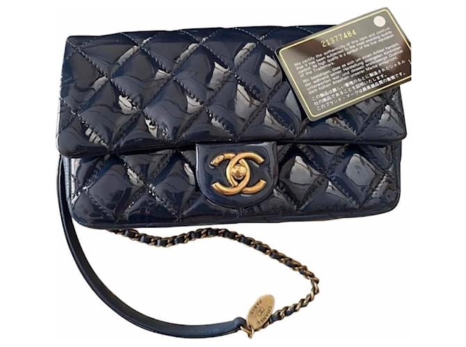 chanel classic flap bolsa gold hardware