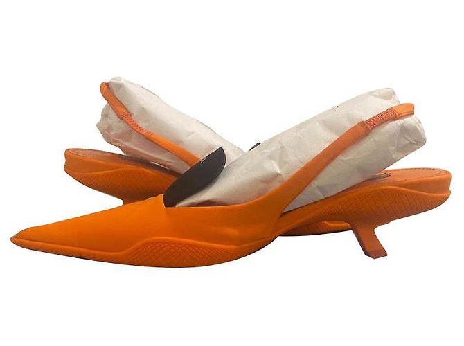 Prada Tacones