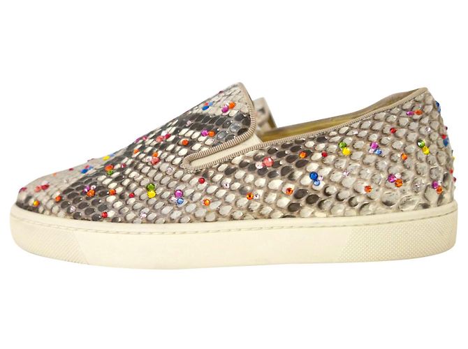 Sneakers Christian Louboutin in pelle di serpente e cristalli