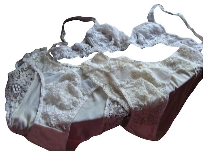 Dior White Lace Bra and Briefs Set