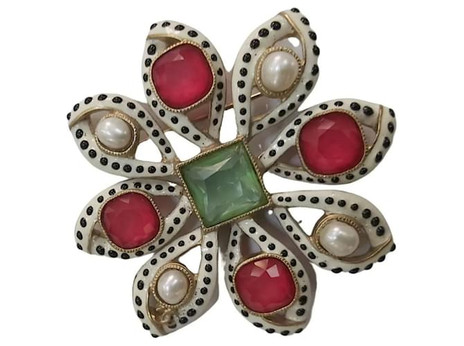 Large exceptional CHANEL metal enamel brooch with rhinestone pearls Multiple colors  ref.454672