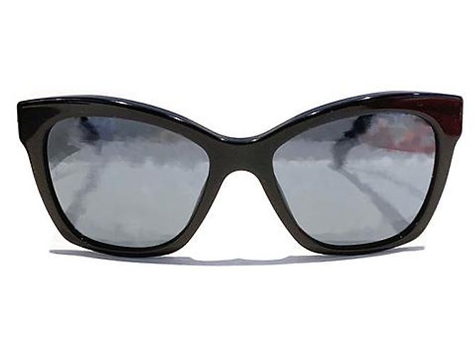 Boy Farfalla nera del ragazzo di Chanel 5313 Occhiali da sole Coco Nero