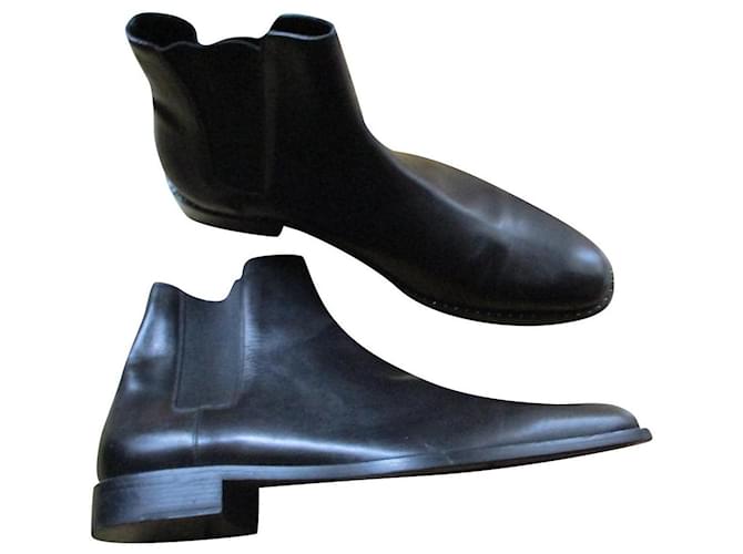 Yves Saint Laurent Chelsea Boots aus schwarzem Leder, Pointure 46.  ref.454723
