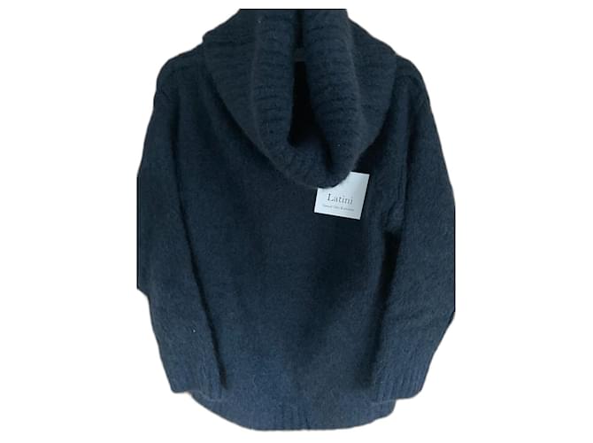 Autre Marque Cozy sweater featuring an oversized turtleneck / Latini Giulia Black Wool  ref.454729