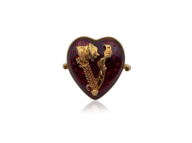 Versace Gold Metal Heart Virtus lined Ring Size M Never Worn Red  ref.456457