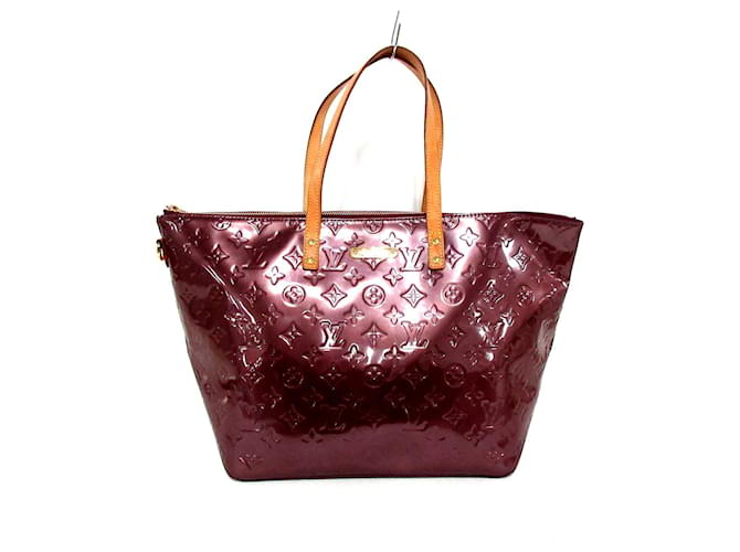 Louis Vuitton Bellevue Small Model Handbag in Red Monogram Patent