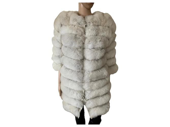 No Brand Coats, Outerwear White Beige Fur  ref.458783