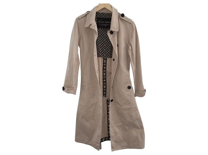 Louis Vuitton Gabardinas Beige