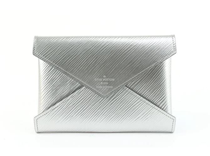 Pochette silver 2025