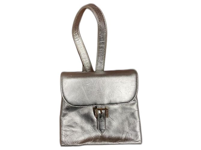 Rene Caovilla Handtasche aus silbernem Leder