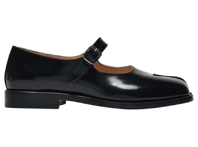 Maison Martin Margiela Mary-Jane Tabi in Black Leather ref