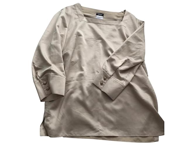 camisa chanel uniforme 42 Beige Dorado Poliéster  ref.463527