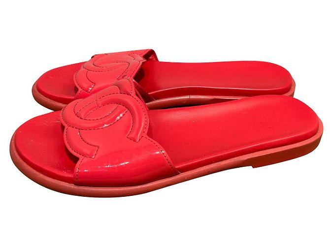Chanel Mules Rosso