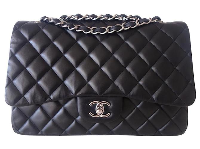 Timeless BLACK CHANEL CLASSIC BAG Leather  ref.467063