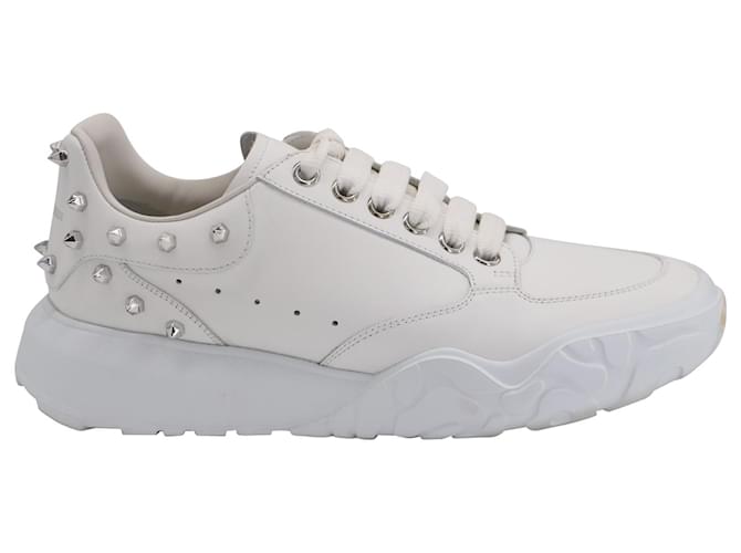 Alexander McQueen Studded Court Sneakers in White Leather  ref.469162