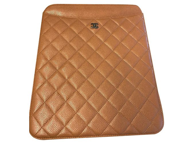 Chanel Purses, wallets, cases Caramel