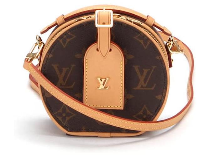 Louis Vuitton PETITE BOITE CHAPEAU Beige Leather ref.944720 - Joli Closet
