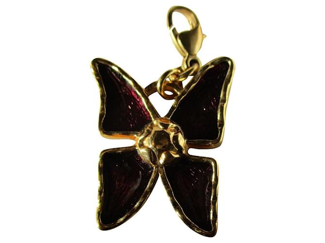 Yves Saint Laurent Charm's papillon. Métal Doré  ref.470699