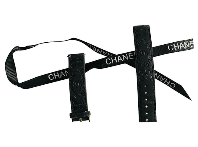 Chanel Bracelet de montre en cuir CC Métal Noir Bijouterie argentée  ref.471685