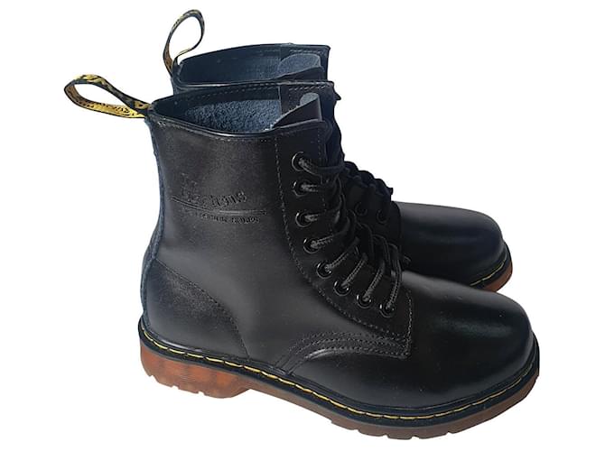 Dr. Martens bottes Cuir Noir  ref.473239