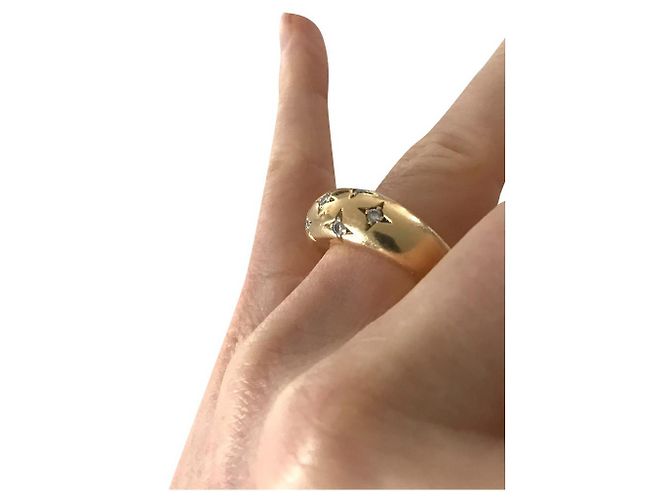 Chaumet Ring Ring  7 star diamonds Gold hardware