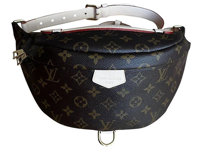 Bumbag Louis Vuitton Gürteltasche / Bauchtasche Braun