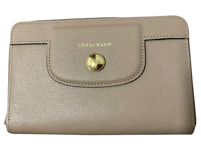 Balzane Billetera Longchamp de cuero beige