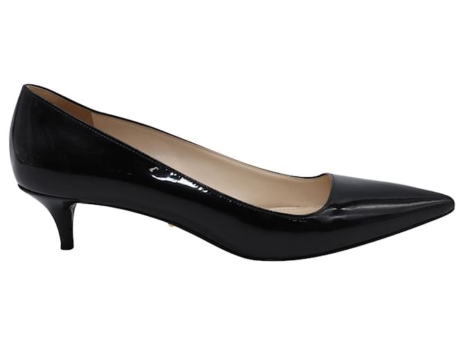 Prada Pointed Toe Pumps in Black Patent Leather  ref.477814