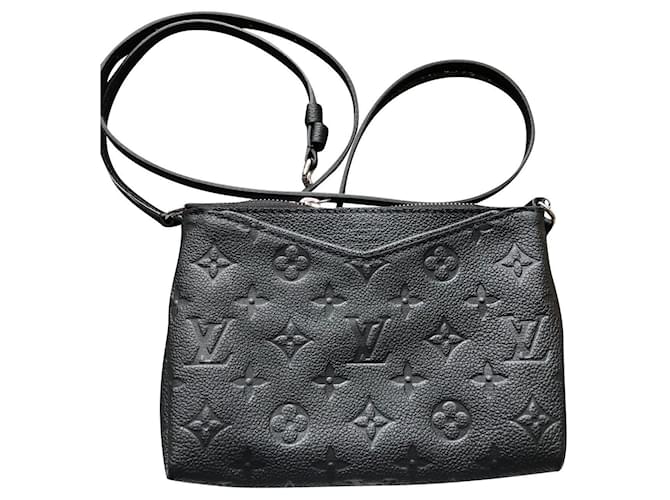 Pallas Louis Vuitton BB Nero Pelle  ref.479271