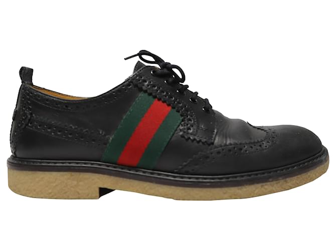 Zapatos Oxford Darby de Gucci en Cuero Negro ref.479668 - Closet