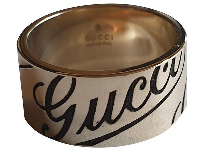 Anillo Gucci de oro blanco talla 51 Plata