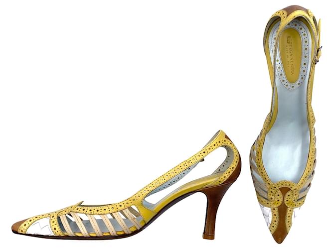 Bottega Veneta pumps brown leather with 