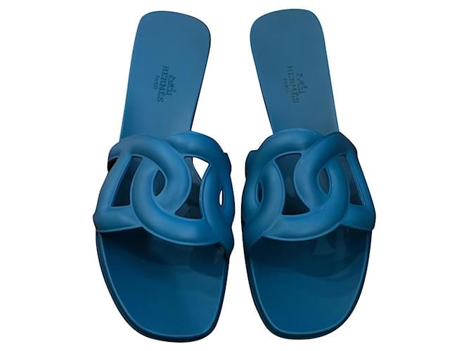 Hermès Sandals Blue Rubber  ref.480607