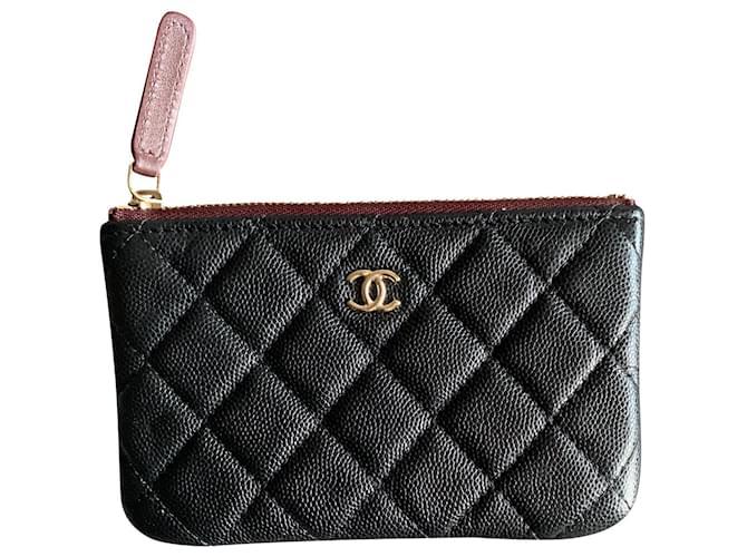 Chanel Timeless Classique purse Black Leather ref.480651 - Joli Closet