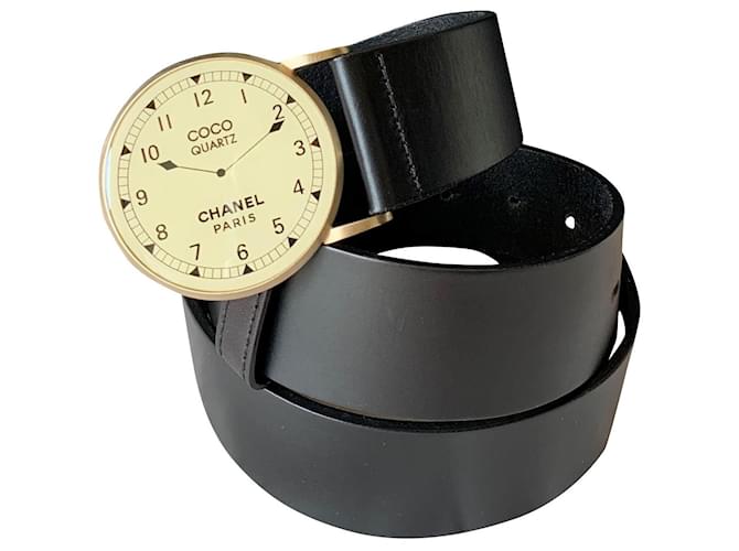 Chanel Belts Black Cream Leather Metal ref.481099 - Joli Closet